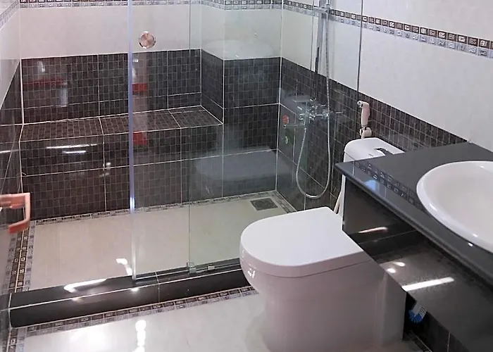 Khách sạn Ban Mai 66